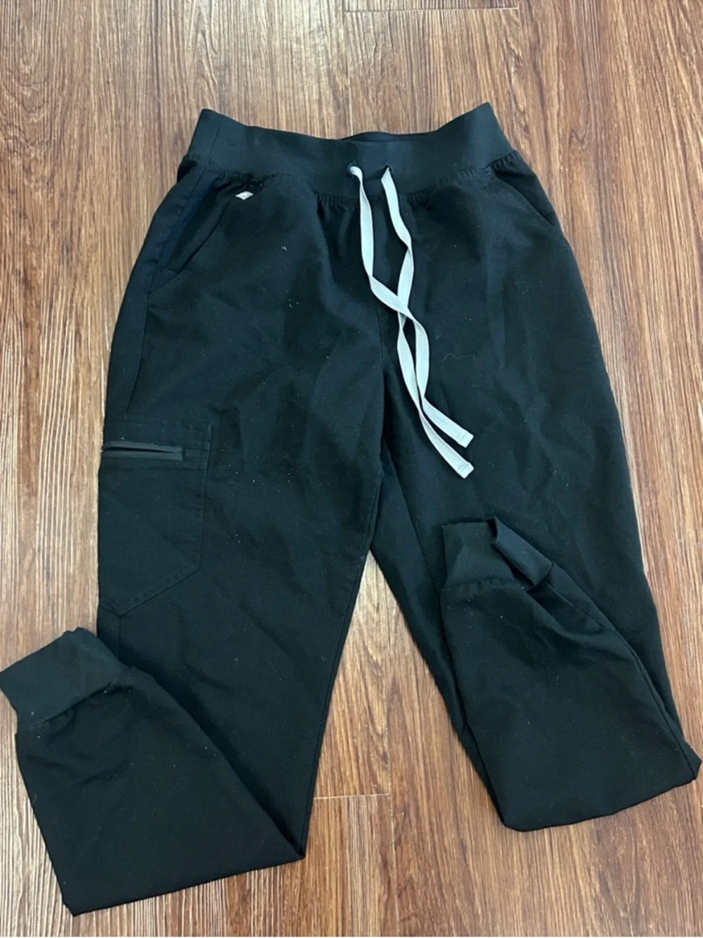 FIGS Black Zamora Jogger Scrub Pants Cargo Pockets Women’s Size XS